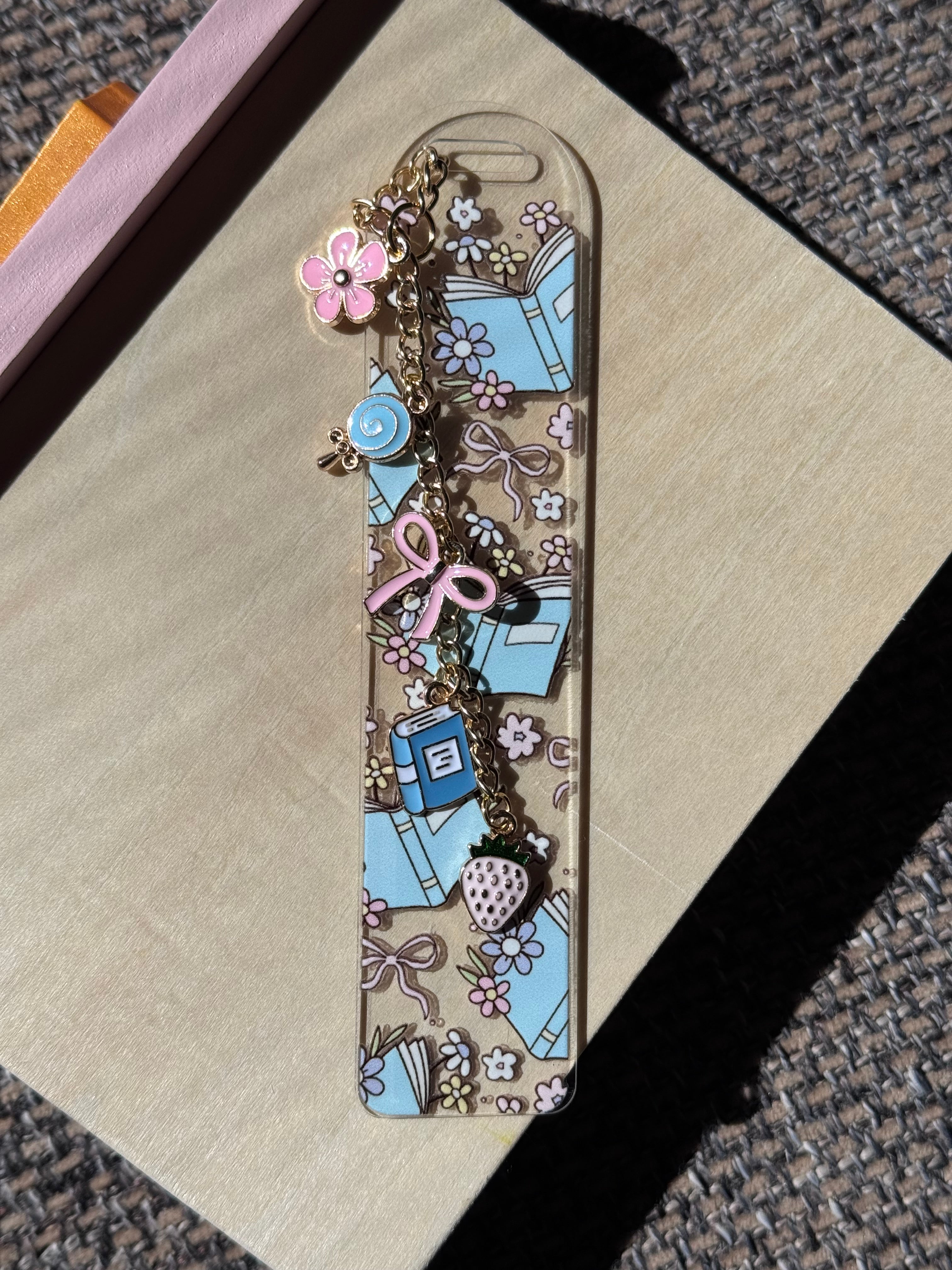Bows and Books Bookmark