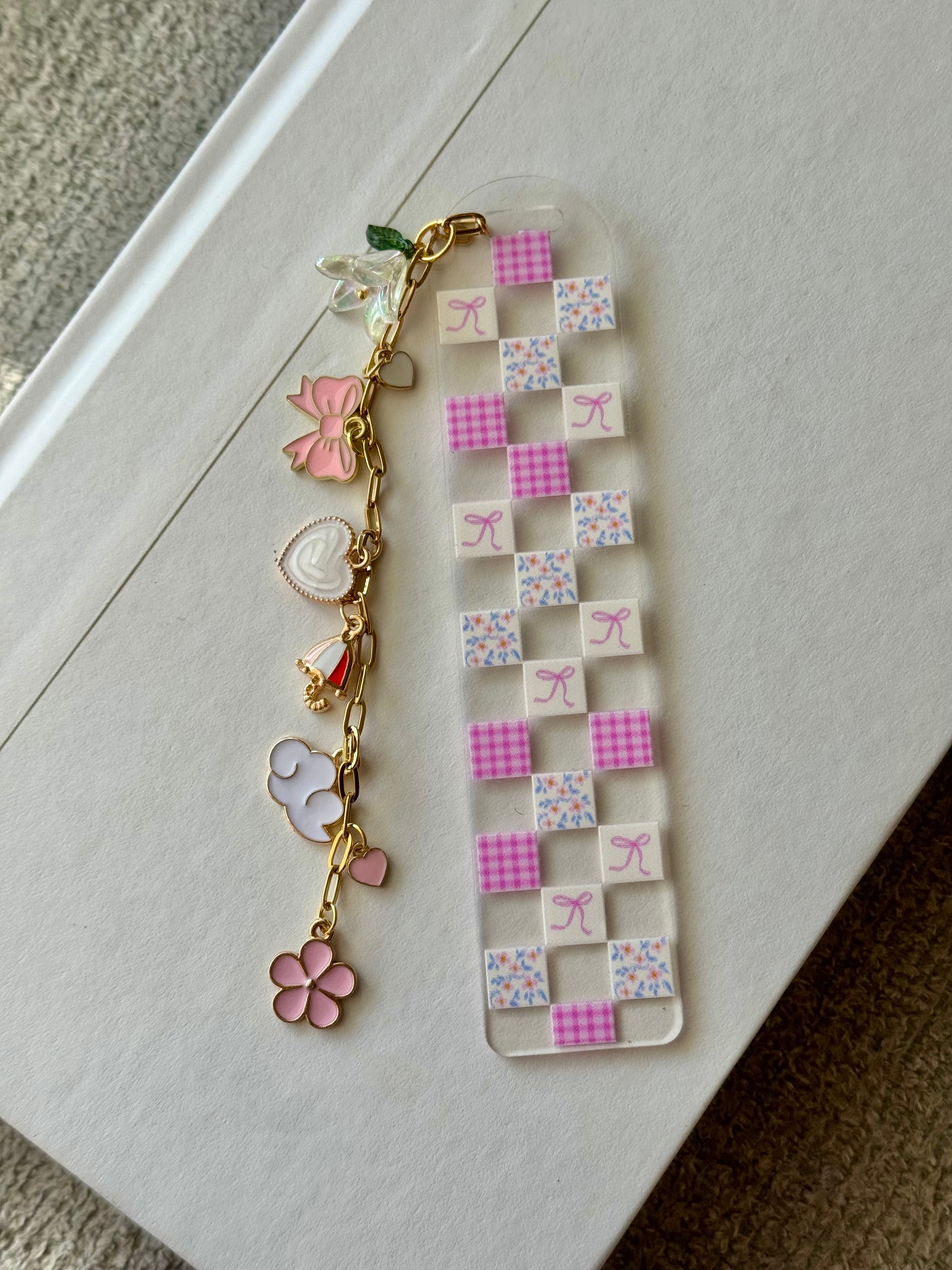 Pink Knitted Bookmark