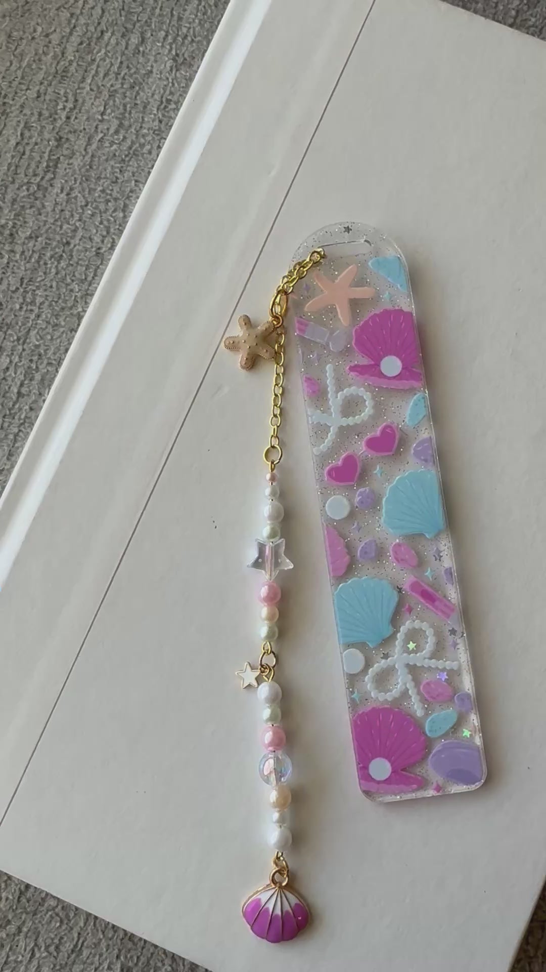 Beaded Sparkle Seashells Bookmark